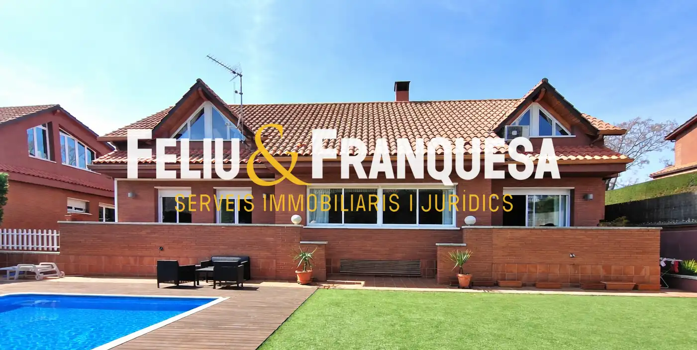 Houses for sale in Sant Cugat del Vallès  with Heating, Private garden and Terrace