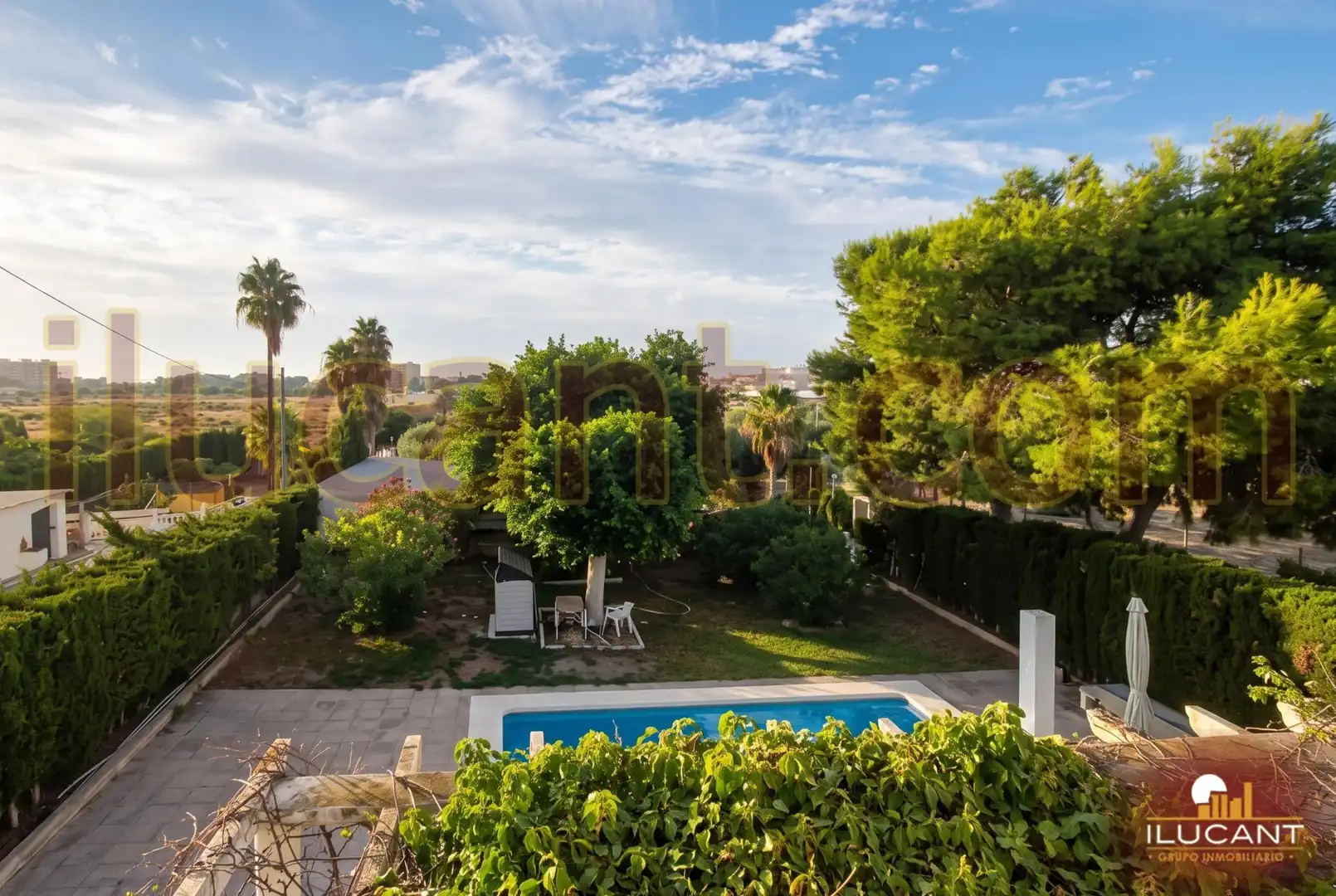 Villa con terrazza in vendita a Campello pueblo, imagen 2