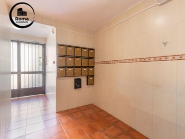 Piso con balcón en venta en Norte