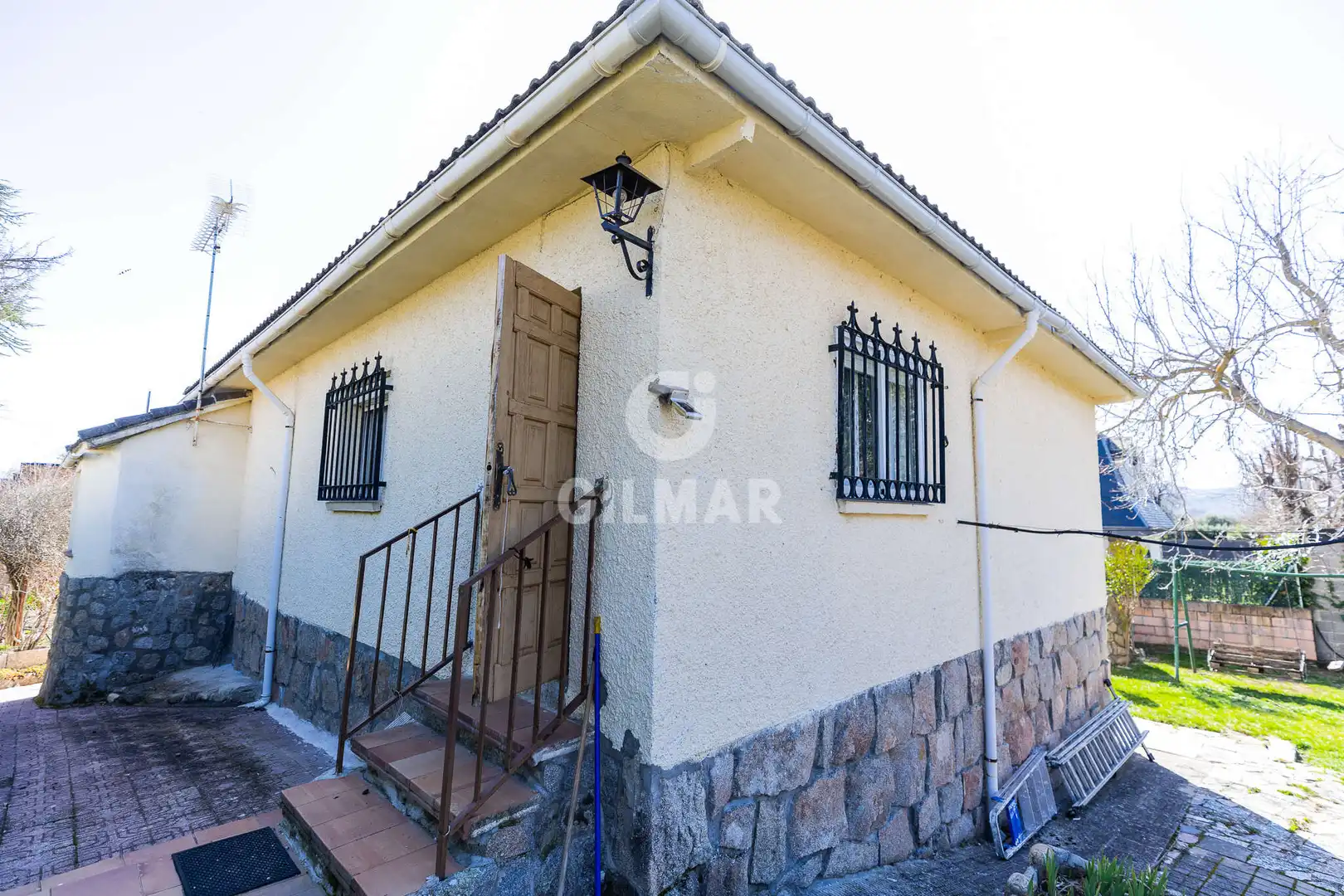 Vista exterior de Casa o chalet en venta en El Boalo - Cerceda – Mataelpino con Calefacción, Jardín privado y Piscina