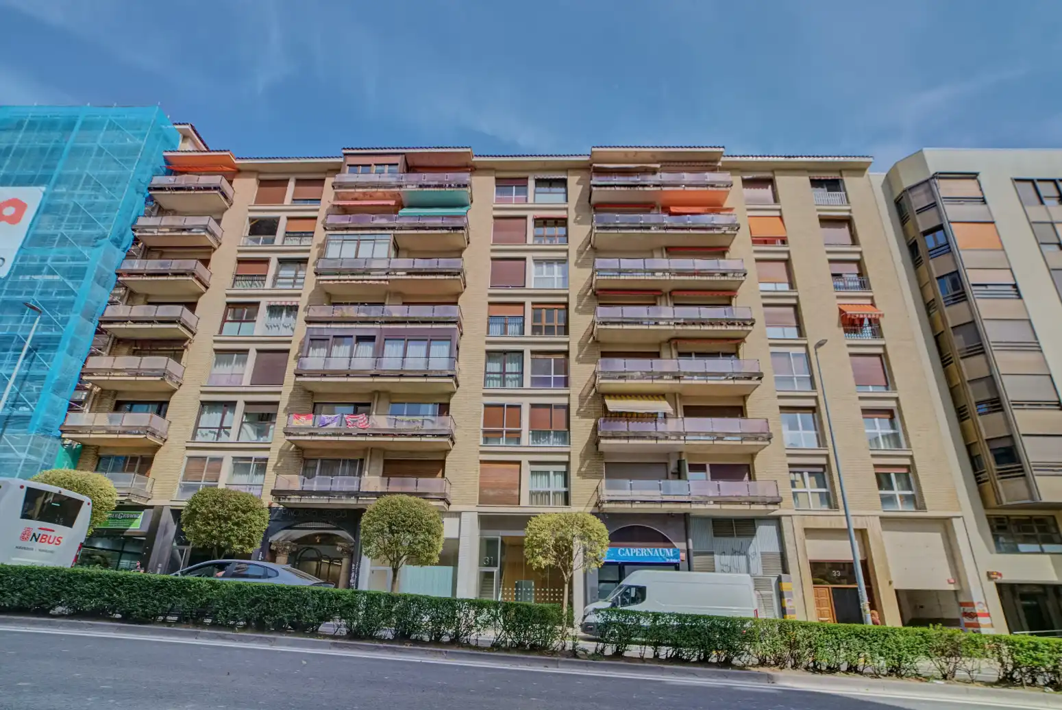 Vista exterior de Pis en venda en Tudela amb Calefacció, Parquet i Balcó