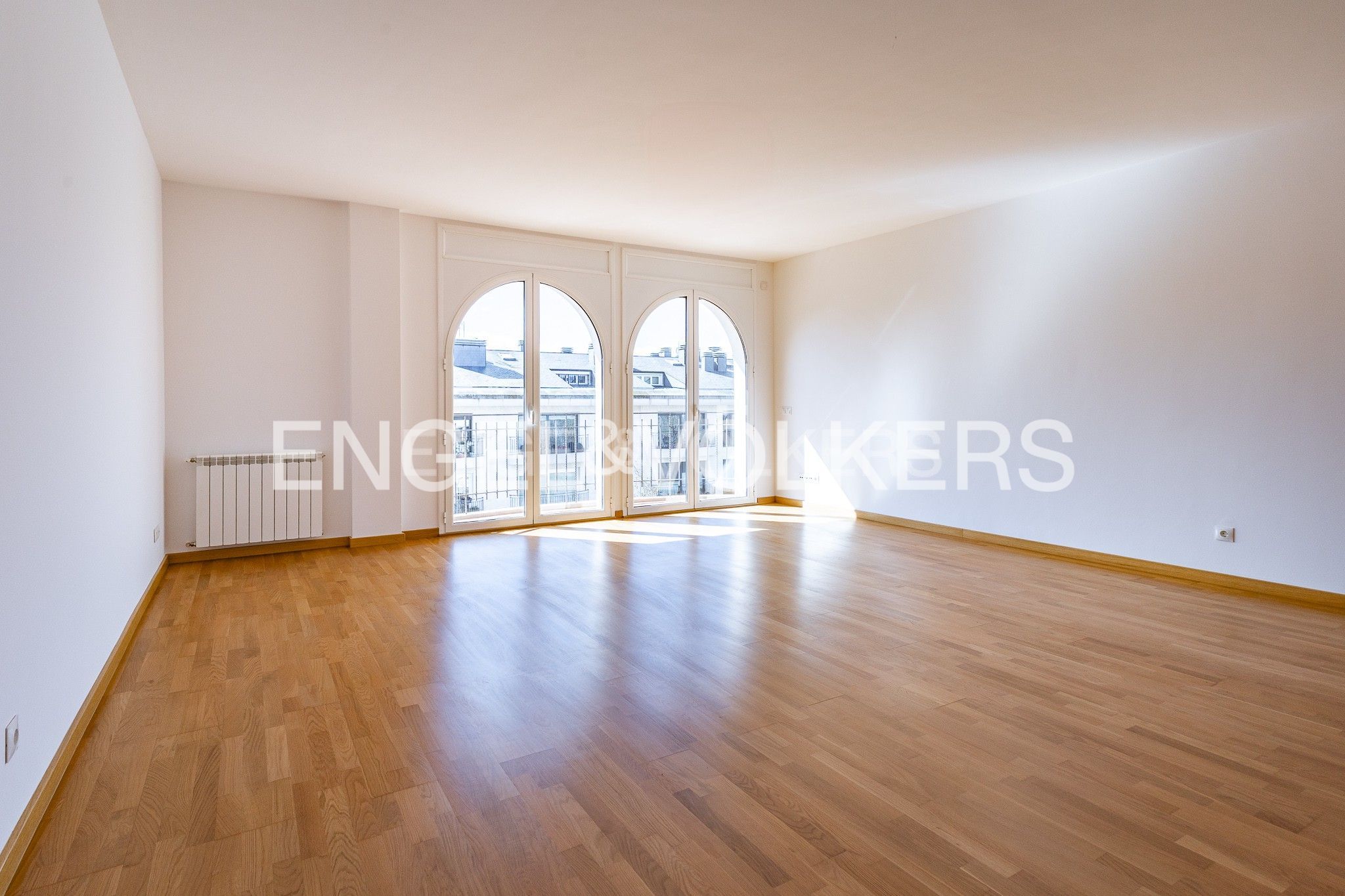 Wohnzimmer von Dachboden zum Verkauf in Sant Quirze del Vallès mit Heizung, Parkett und Terrasse