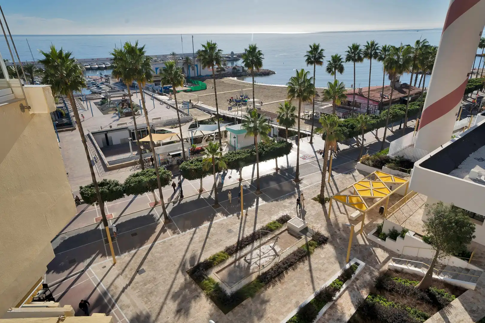 Vista exterior de Apartamento en venta en Marbella con Calefacción, Terraza y Piscina comunitaria