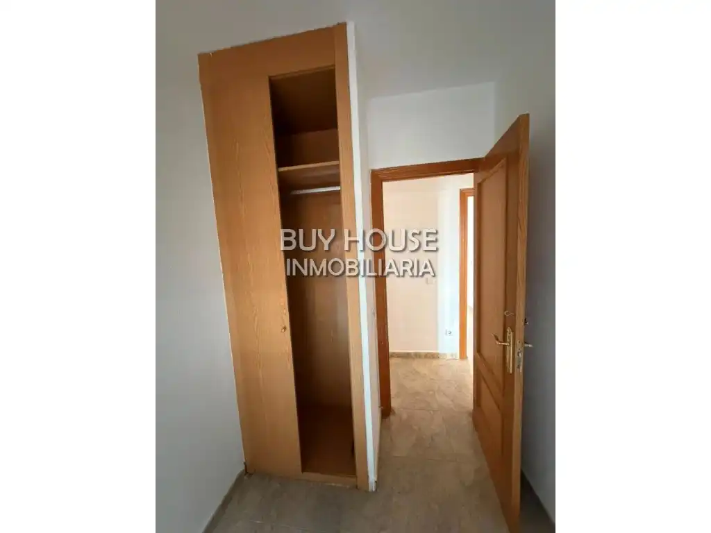 Flat for sale in Calle Poeta Miguel Hernandez, imagen 5