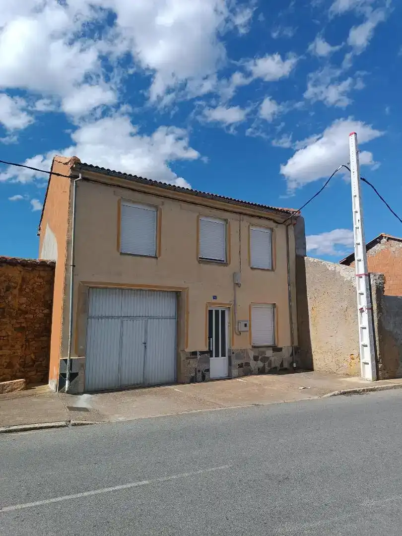 Vista exterior de Casa o xalet en venda en Quintana y Congosto, León