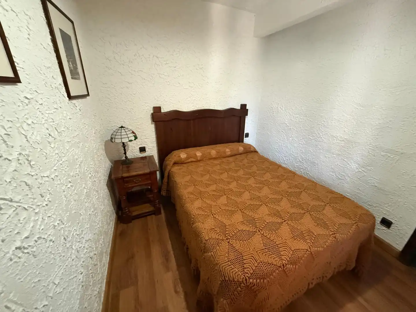 Dormitori de Casa o xalet en venda en Cepeda la Mora amb Calefacció, Jardí privat i Traster