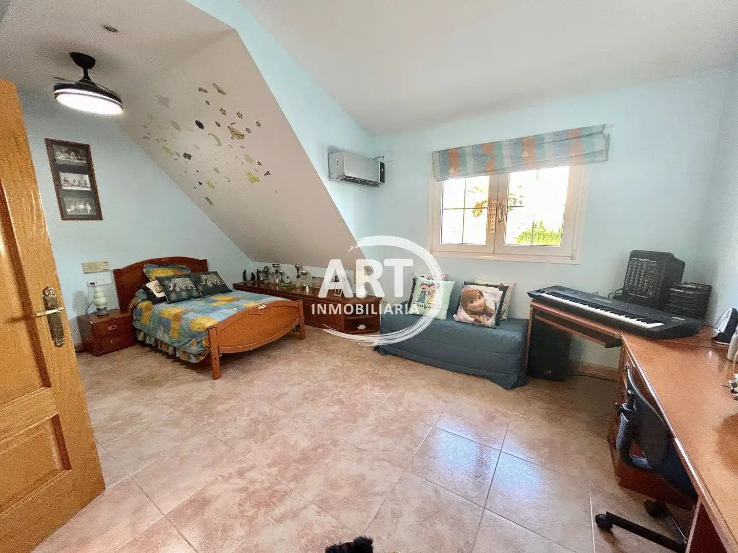 Garden of Houses for sale in L'Eliana  with Air Conditioner, Heating and Private garden