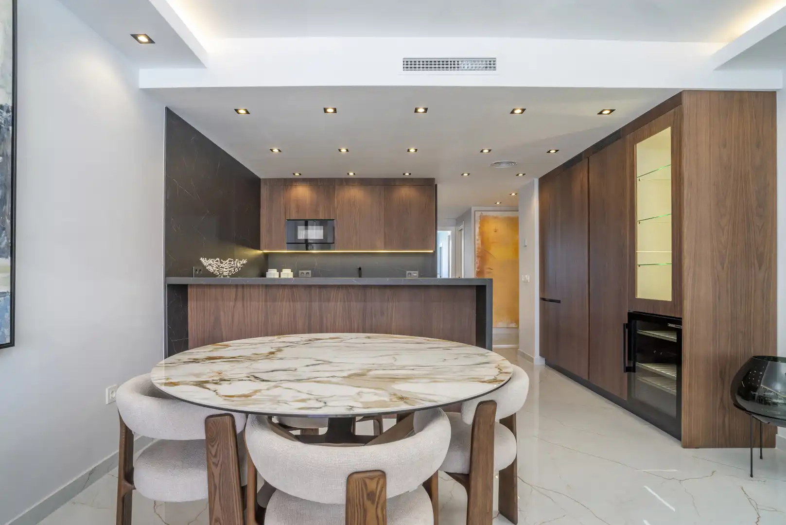 Apartment with pool for sale in Nueva Andalucía, imagen 7