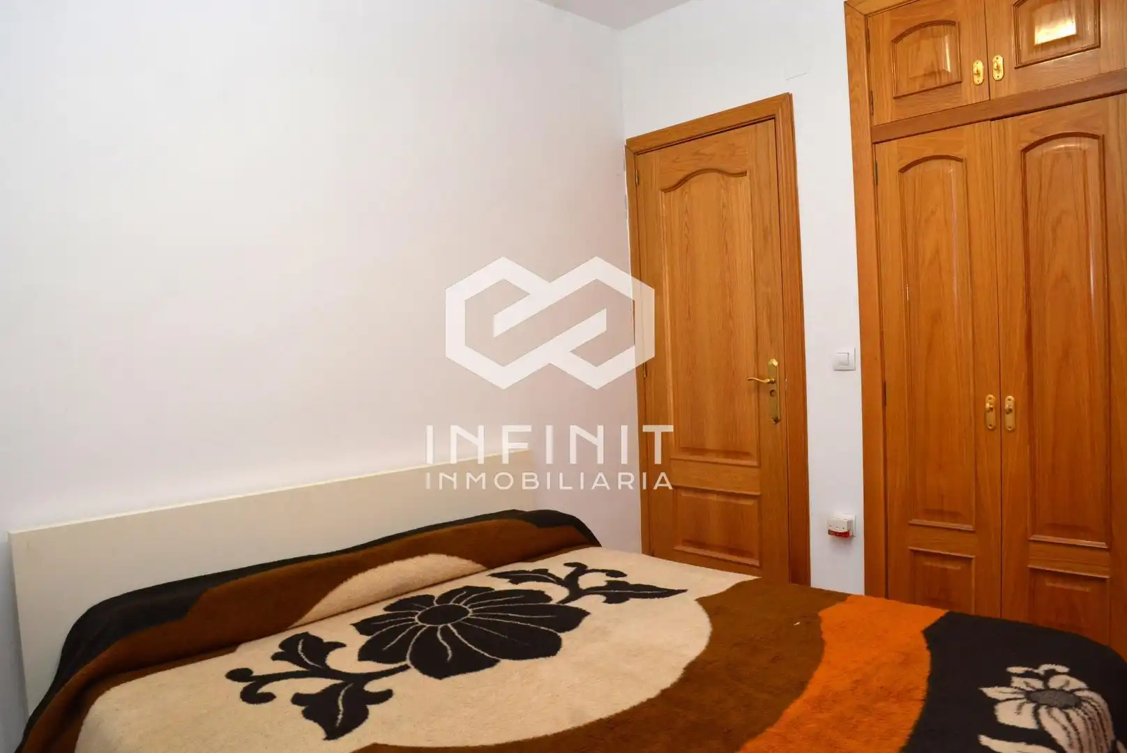 Habitación de Casa o chalet en venta en Valdeaveruelo con Calefacción, Jardín privado y Terraza