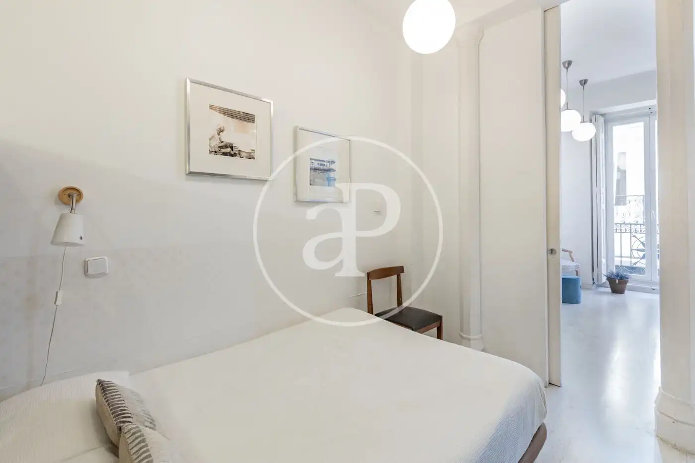 Bedroom of Flat for rent in Madrid  with Air Conditioner, Heating and Furnished