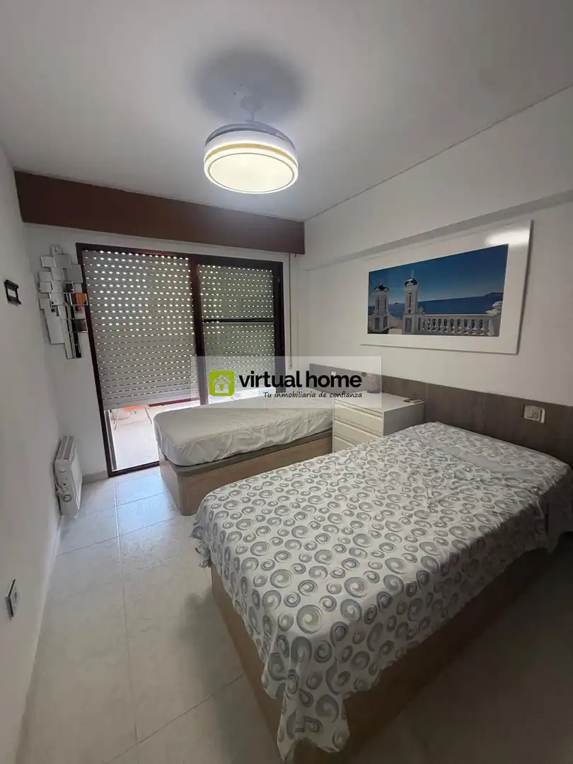 Bedroom of Flat for rent in Benidorm  with Air Conditioner, Terrace and Furnished