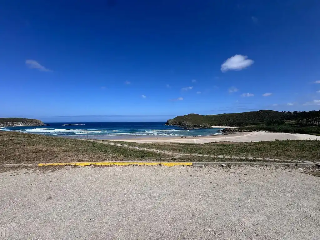 Vista exterior de Casa o xalet en venda en Valdoviño amb Jardí privat