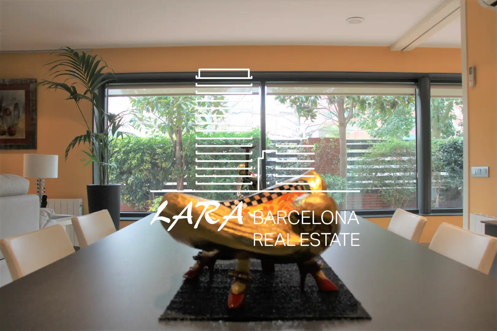 Vista exterior de Casa o chalet en venta en Viladecans con Aire acondicionado, Calefacción y Jardín privado