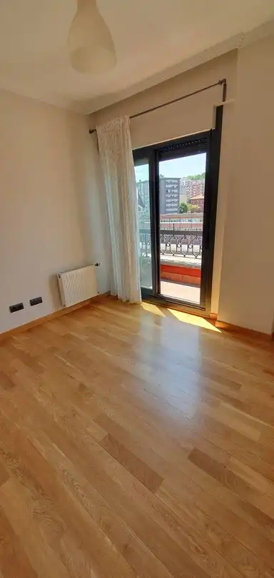 Flat for sale in Lutxana - Llano