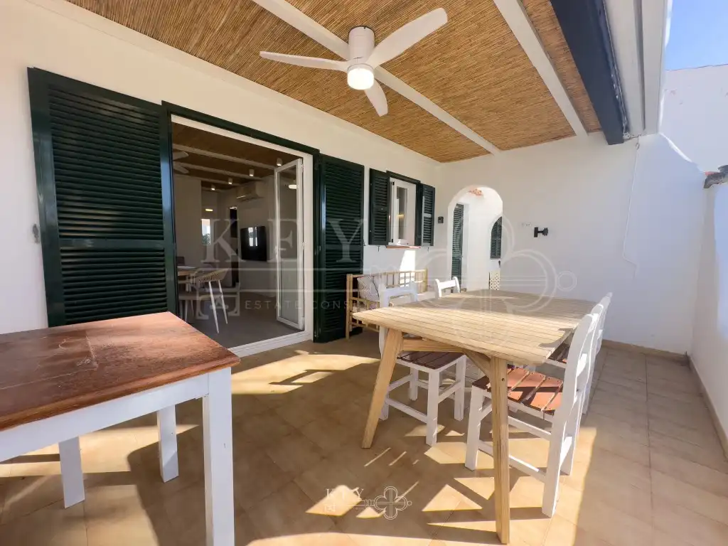 Terrassa de Apartament en venda en Ciutadella de Menorca amb Aire condicionat, Jardí privat i Piscina