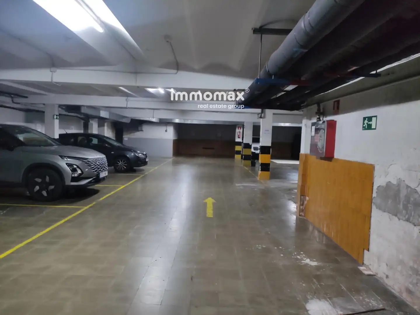Garage for rent in Angli, Les Tres Torres