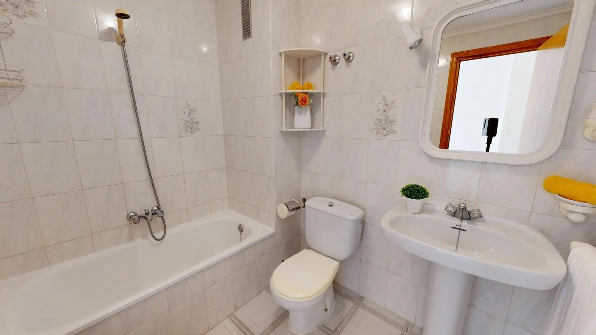 Piso con terraza en venta en ARQUITECTO LARRAMENDI 23, imagen 4