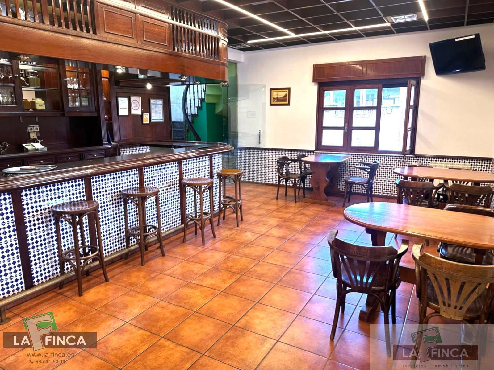 Local en venda a Viella - Granda - Meres