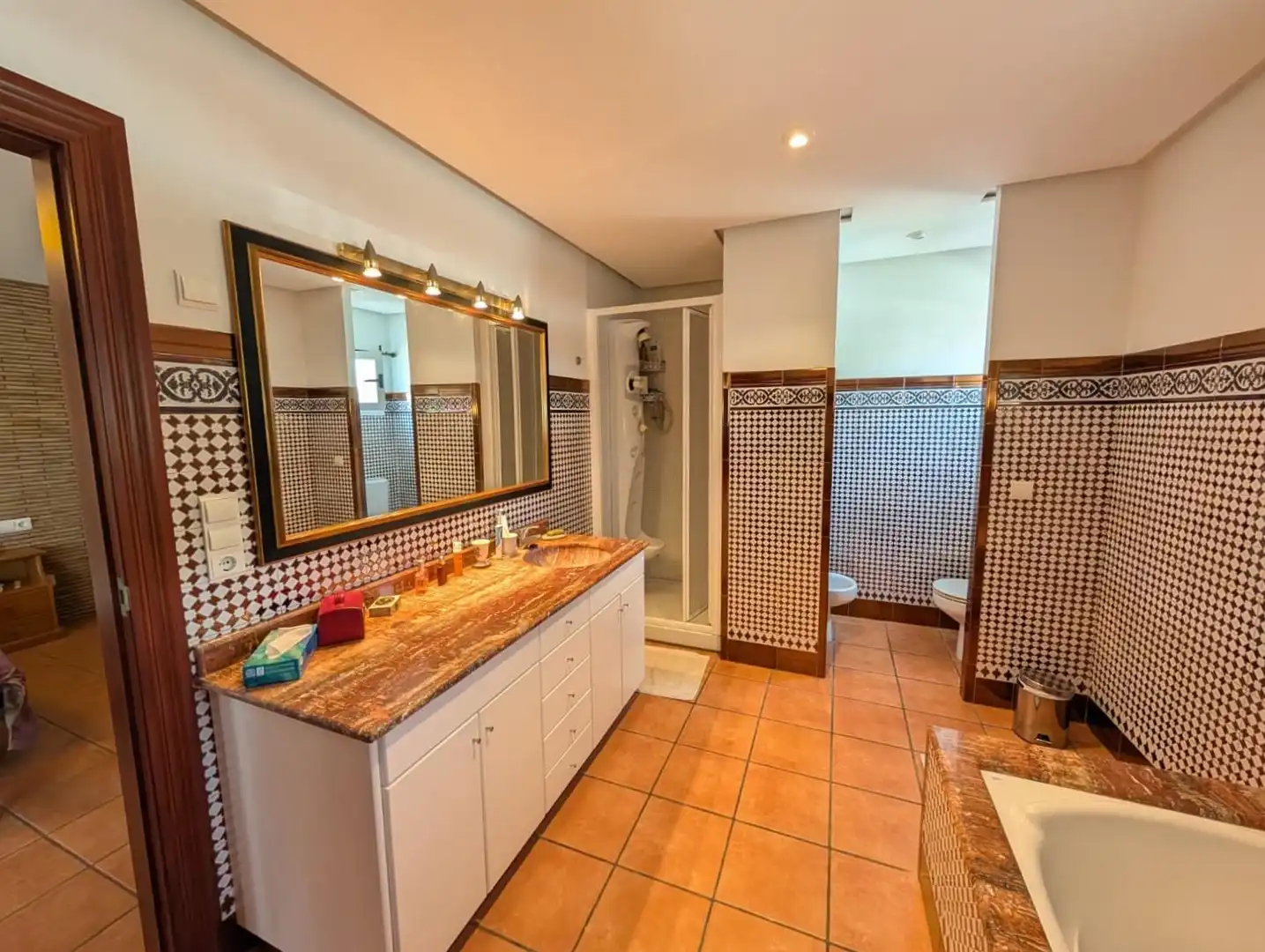 Badezimmer von Haus oder Chalet zum Verkauf in Gandia mit Heizung, Privatgarten und Terrasse