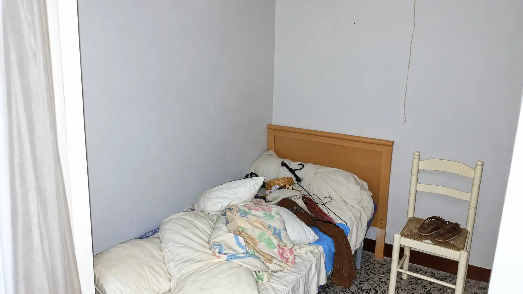 Dormitori de Casa adosada en venda en Torre del Compte, Teruel