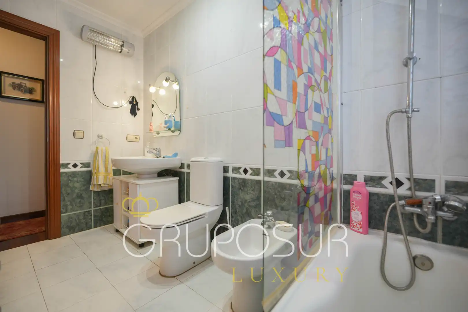Baño de Casa adosada en venta en Arroyo de la Encomienda con Calefacción, Jardín privado y Parquet