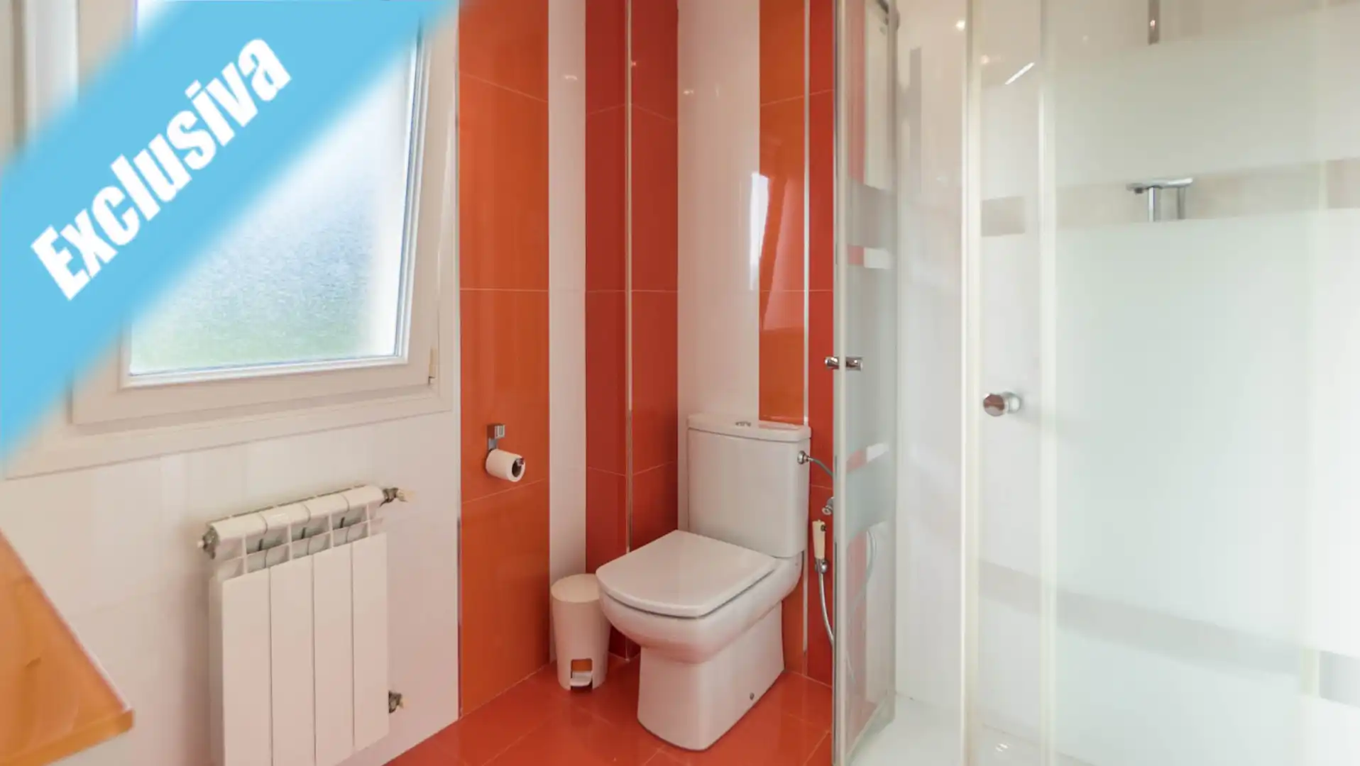 Bathroom of Houses for sale in Bárcena de Cicero  with Air Conditioner, Heating and Private garden