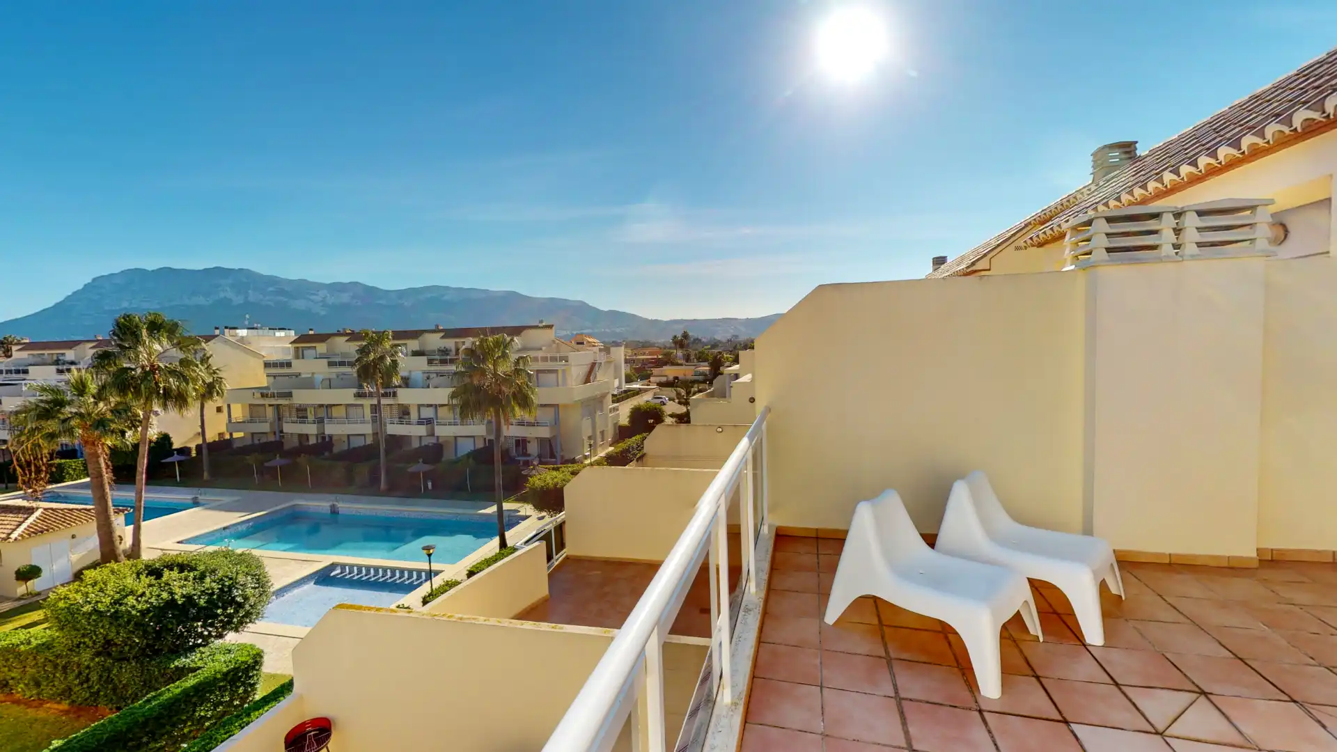 Vista exterior de Dúplex de alquiler en Dénia con Aire acondicionado, Calefacción y Terraza
