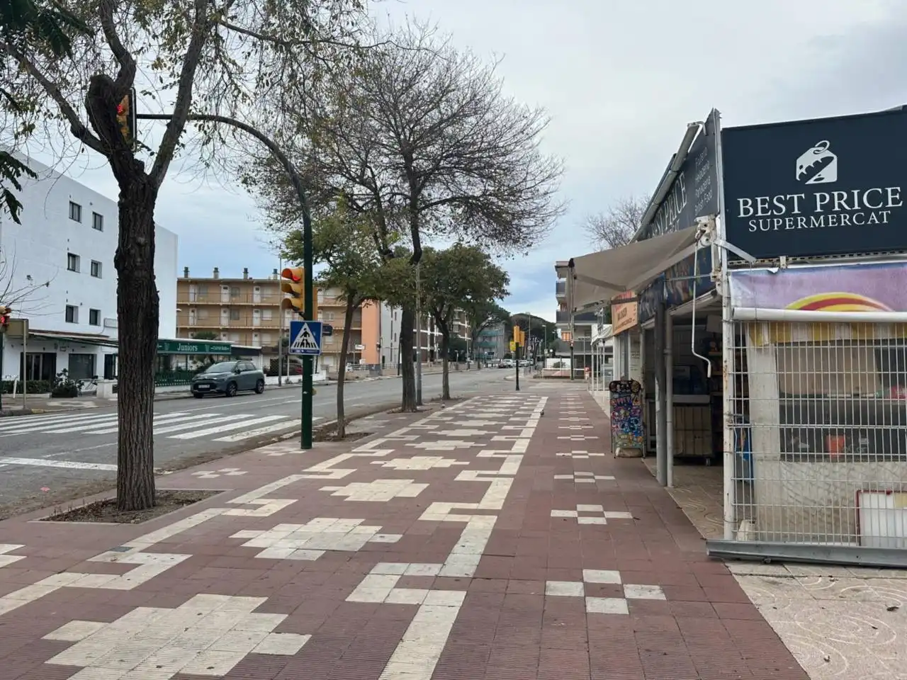 Local comercial en venta en Avenida Diputación, imagen 3