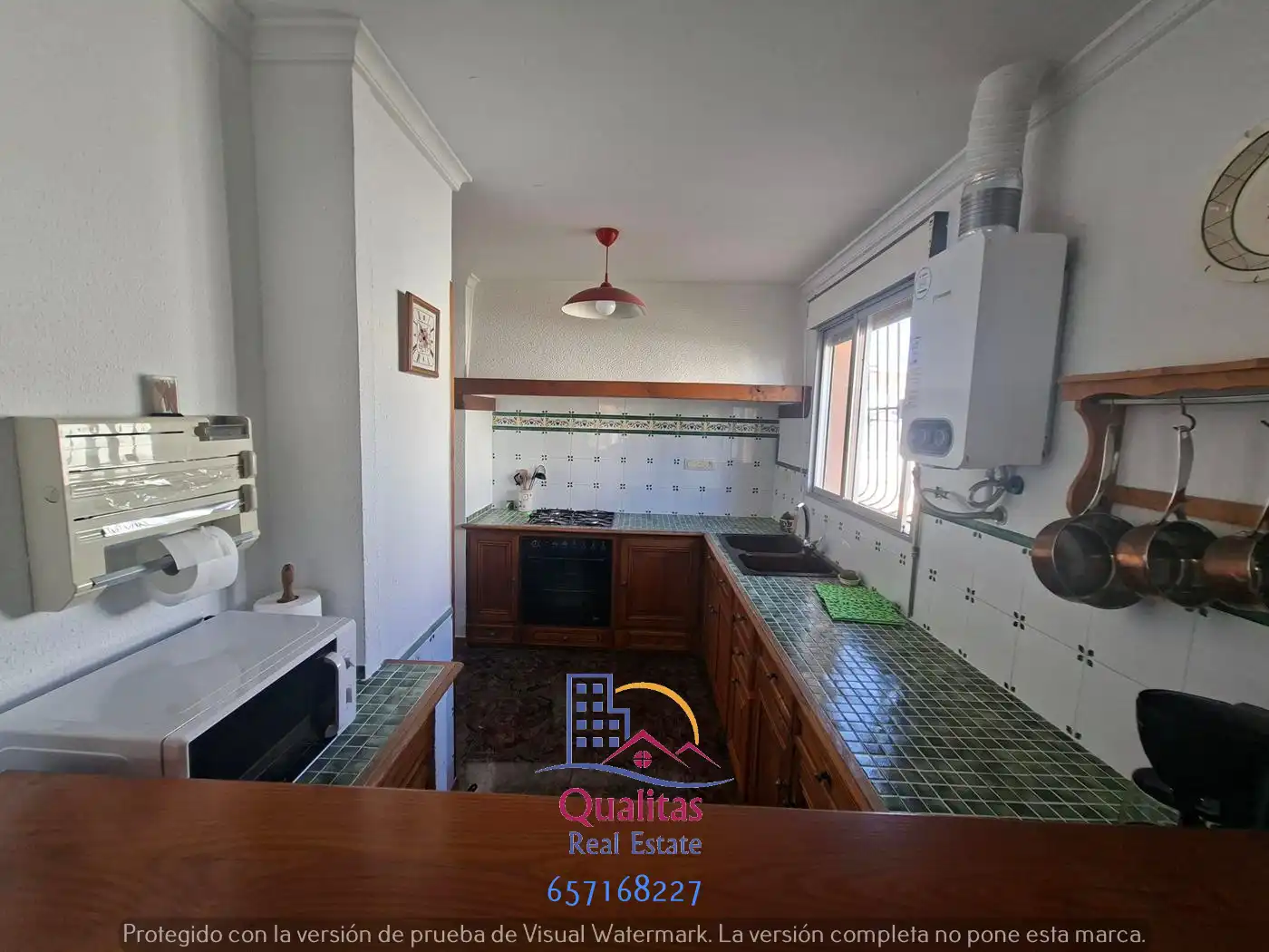 Cocina de Casa o chalet de alquiler en Oliva con Aire acondicionado, Jardín privado y Terraza