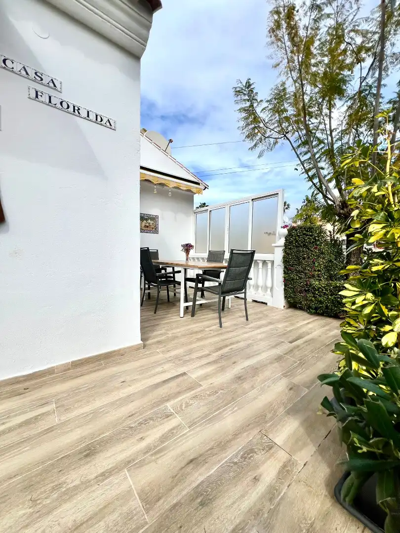 Villa con terrazza in vendita a Calle Monte Florido 216, imagen 3