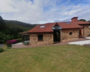 Vista exterior de Finca rústica en venda en Valdoviño amb Terrassa