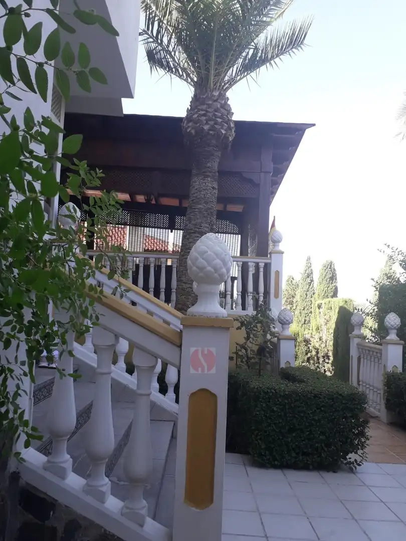 Chalet con terraza en venta en Peligros, imagen 4