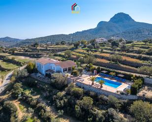 Vista exterior de Finca rústica en venda en Benissa amb Aire condicionat, Calefacció i Jardí privat