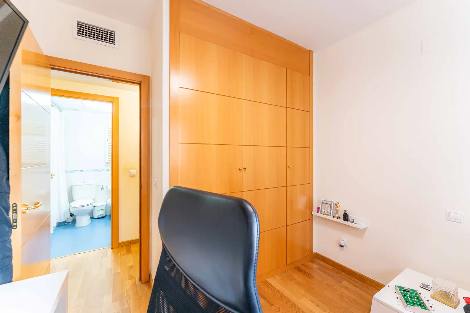 Dormitori de Apartament en venda en Alcorcón amb Aire condicionat, Calefacció i Traster