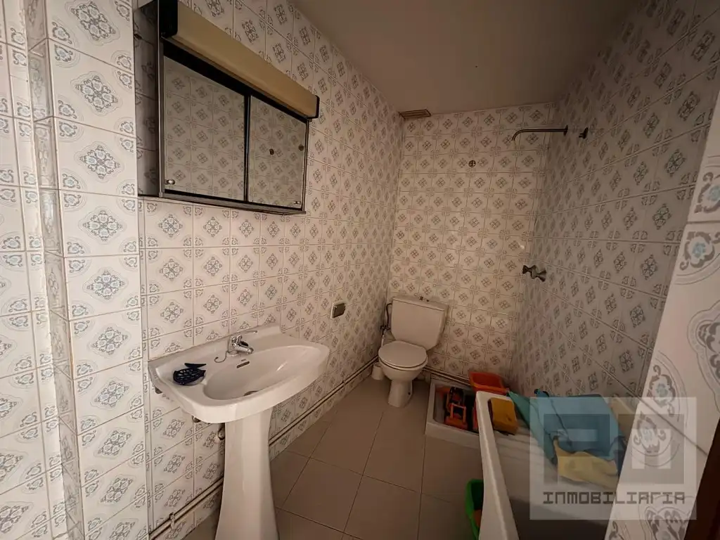 Badezimmer von Wohnung zur Miete in Las Navas del Marqués 