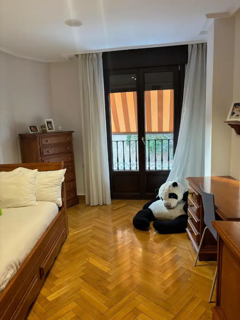 Dormitori de Àtic en venda en Jaén amb Aire condicionat, Calefacció i Parquet
