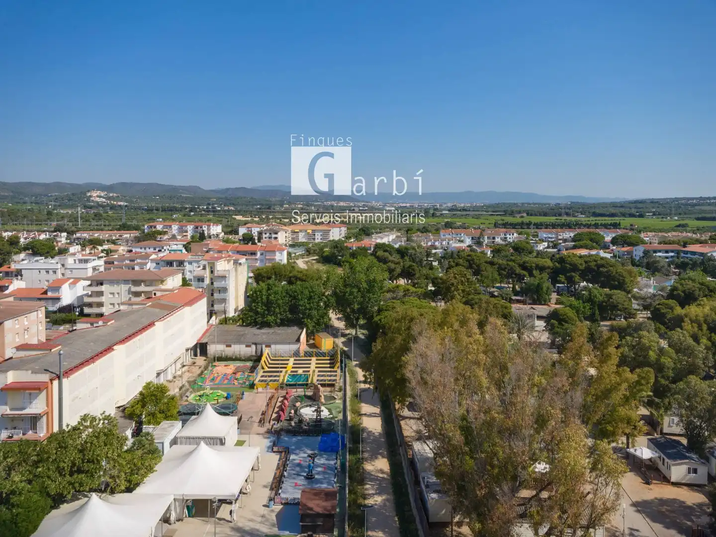 Vista exterior de Piso en venta en El Vendrell con Aire acondicionado, Calefacción y Terraza