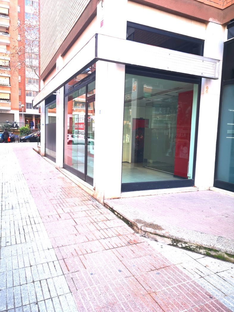 Local de lloguer a Passatge Riu Congost, 12, Lloreda