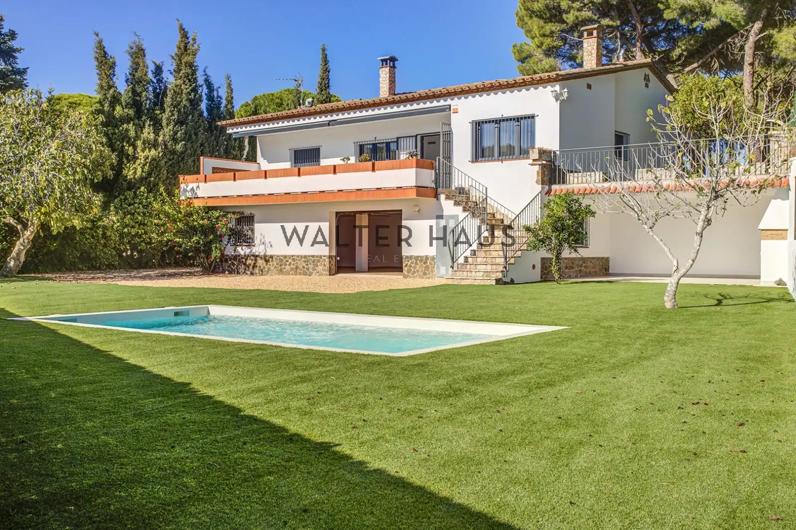 Villa con terrazza in vendita a Carrer Noguera