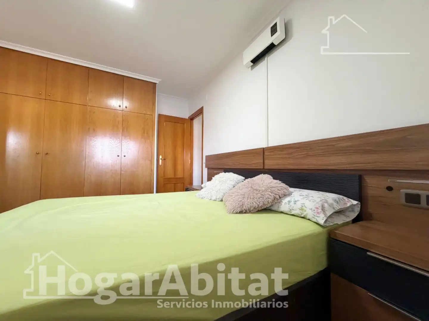 Habitación de Casa o chalet en venta en Vilamarxant con Aire acondicionado, Jardín privado y Terraza
