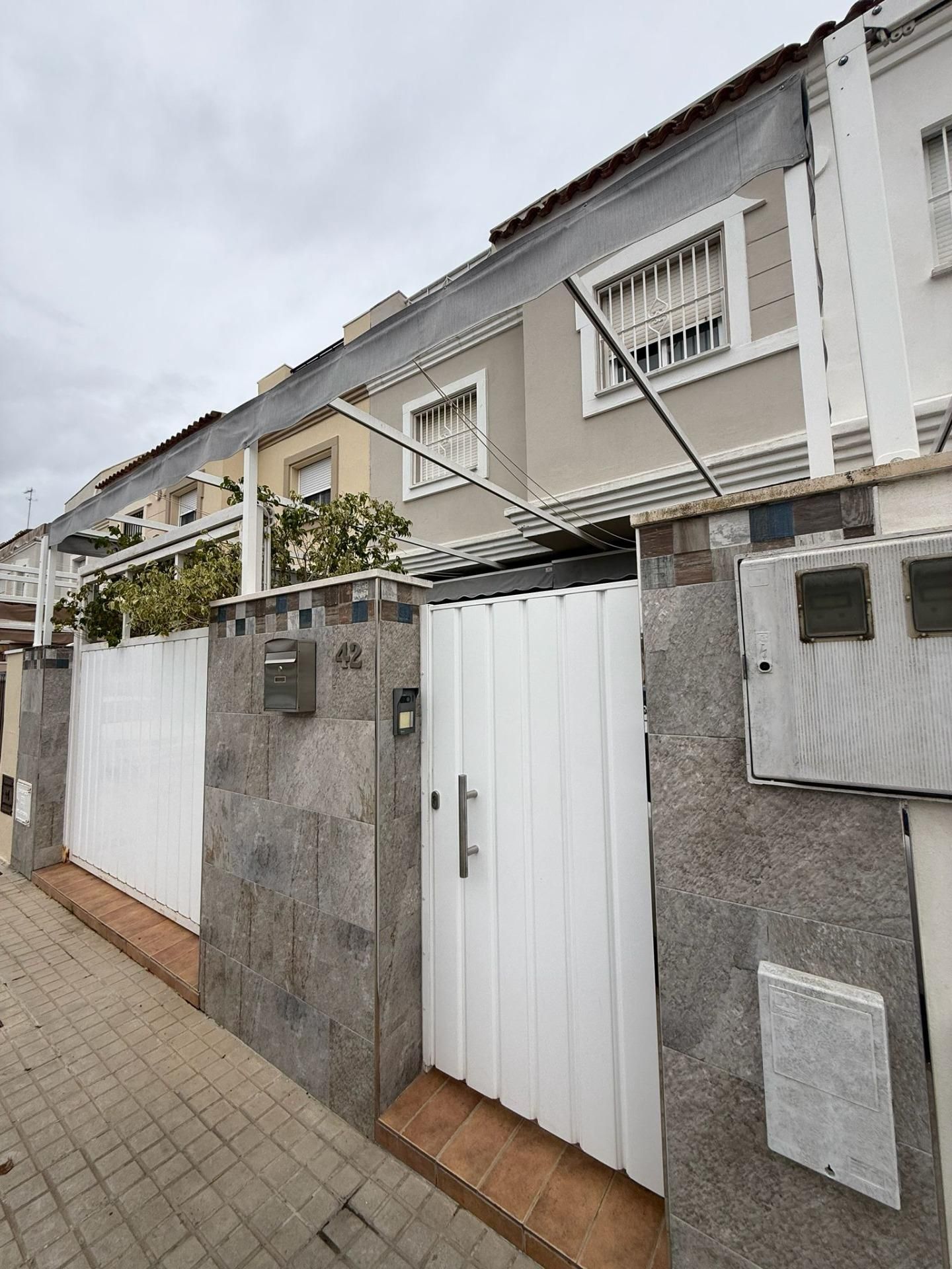 Vista exterior de Casa o xalet en venda en Utrera