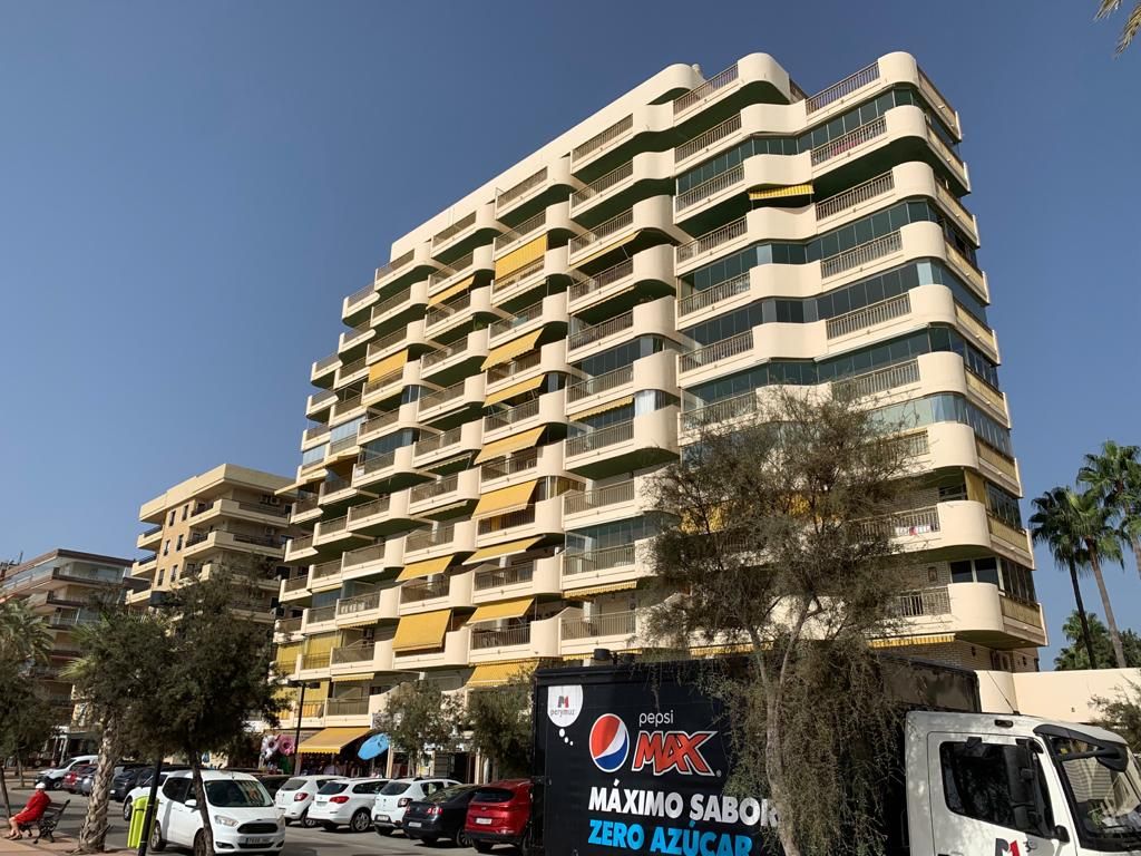 Exterior view of Apartment to rent in Fuengirola  with Air Conditioner, Heating and Private garden