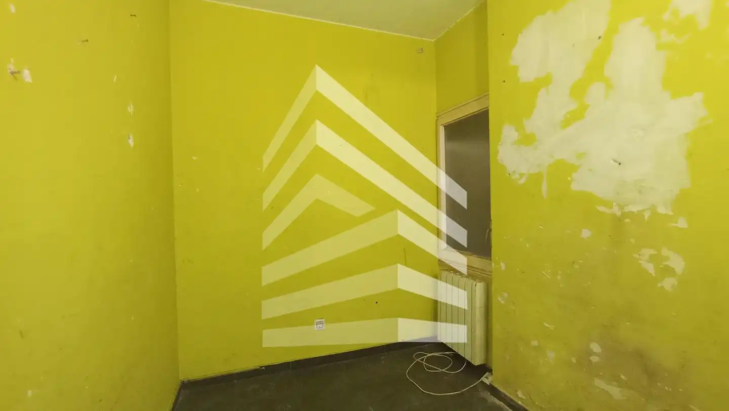 Schlafzimmer von Wohnung zum Verkauf in Barcelona mit Heizung und Balkon
