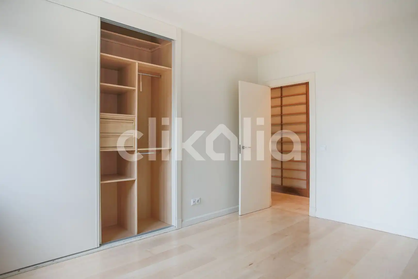 Bedroom of Flat for rent in Chamartín