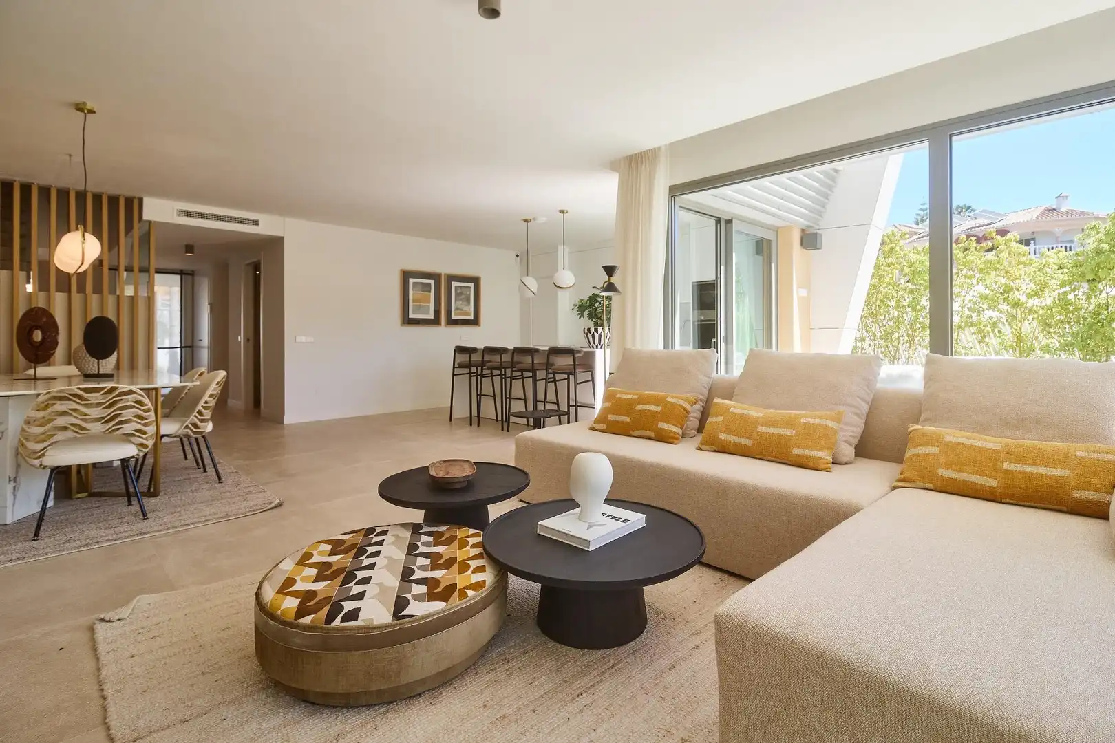 Casa adosada en venta en El Faro de Calaburra - Chaparral
