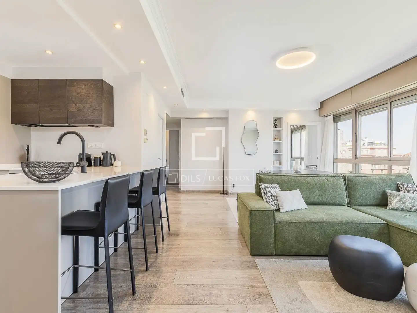 Sala de estar de Ático en venta en Barcelona con Aire acondicionado, Calefacción y Trastero