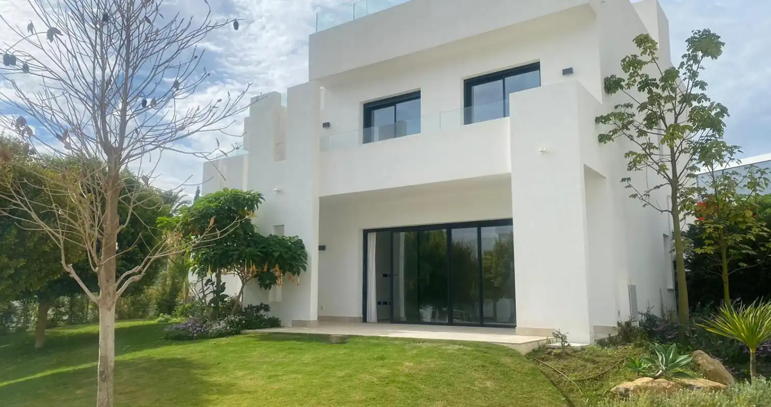 Reihenhaus mit Terrasse zur Miete in Nueva Andalucía, imagen 11
