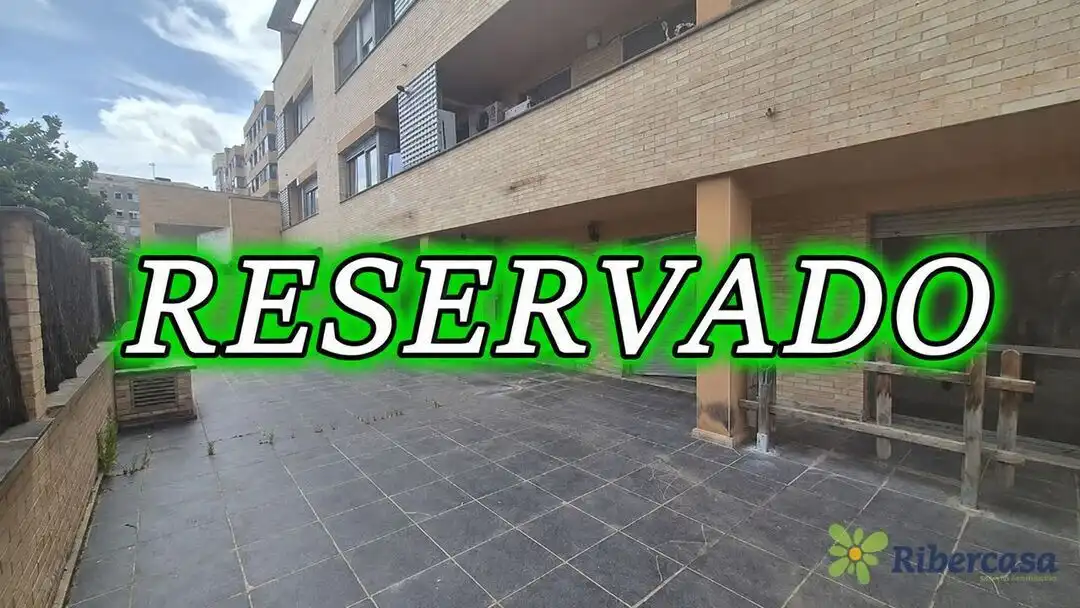 Parking de Piso en venta en Tudela con Terraza