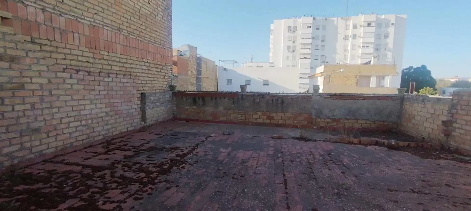 Terrassa de Casa o xalet en venda en Sevilla