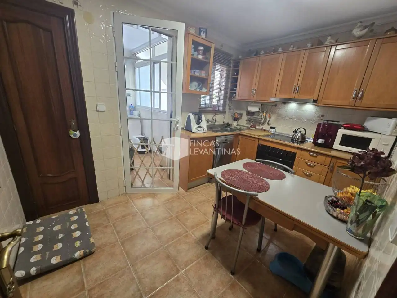 Cuina de Pis en venda en Alicante / Alacant amb Moblat i Balcó